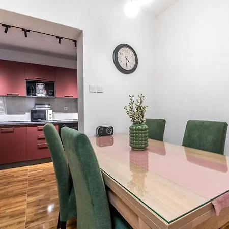 Appartement Marta - Free Parking!