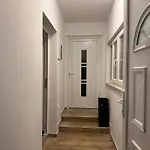Marta - Free Parking! Apartment *