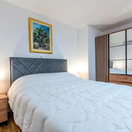 Apartament Marta - Free Parking!